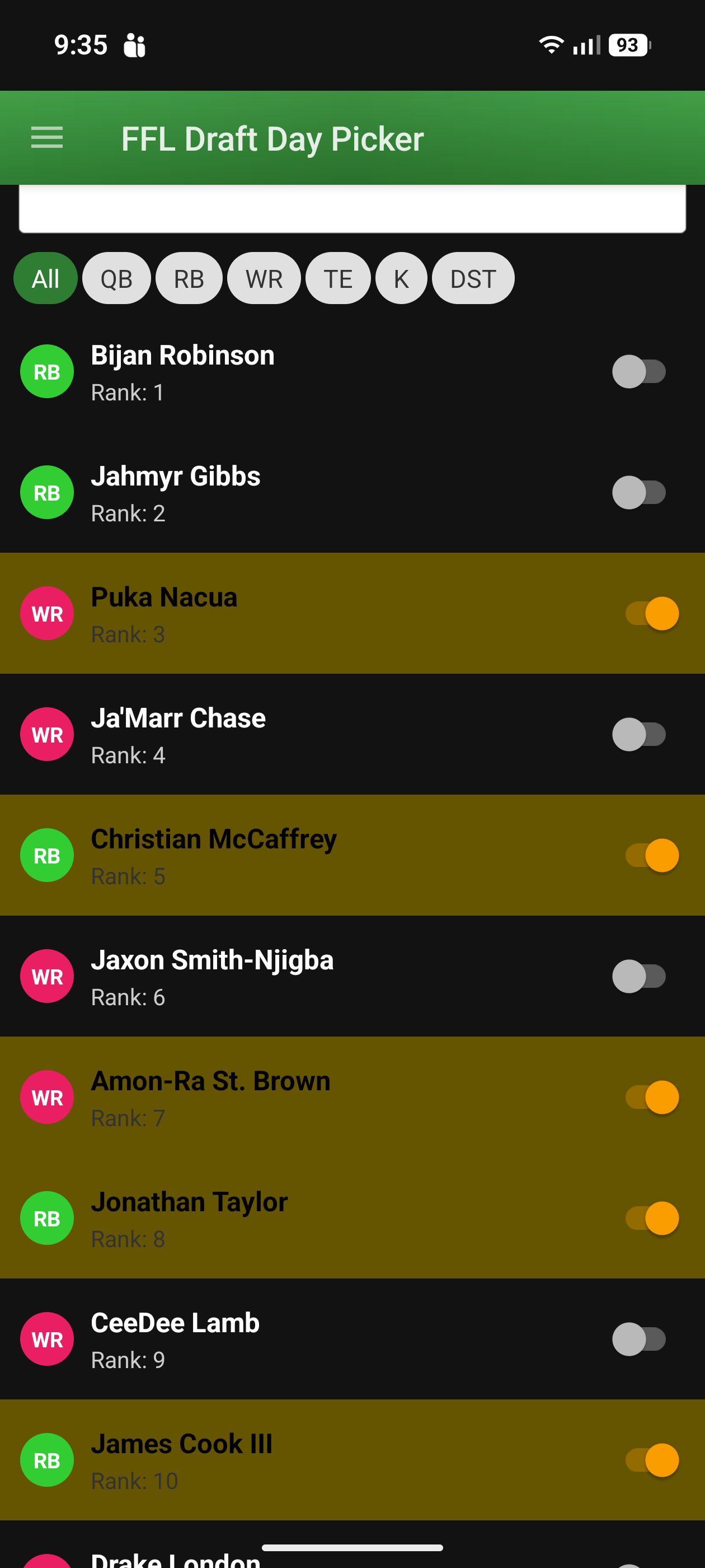 Fantasy football draft cheat sheet with favorite player tracking
